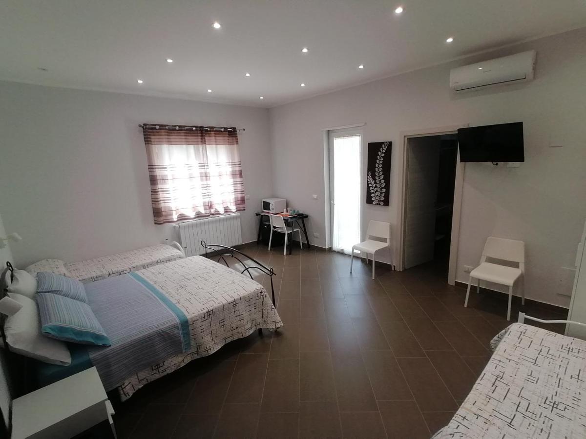 B&B Villa Agrume Messina Buitenkant foto