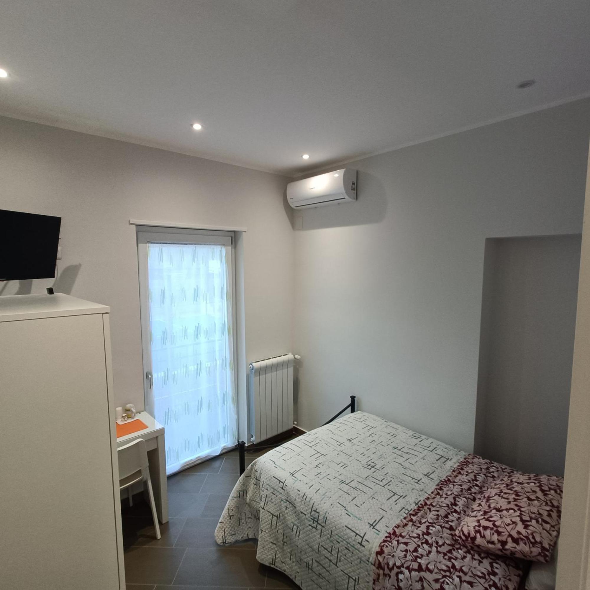 B&B Villa Agrume Messina Buitenkant foto