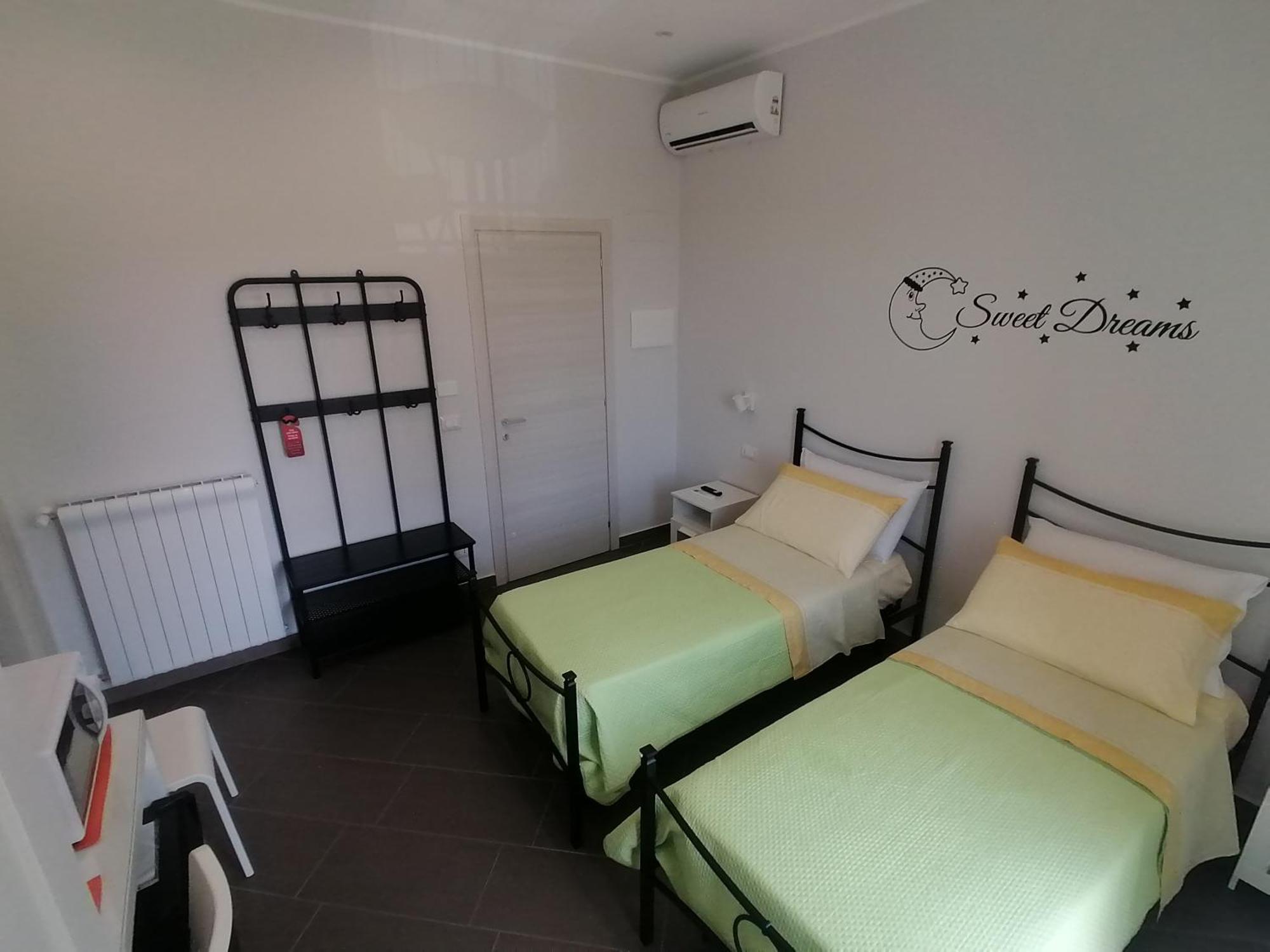 B&B Villa Agrume Messina Buitenkant foto